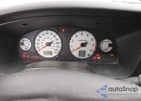 2002 Nissan Pathfinder Le from USA, damaged, VIN JN8DR09Y32W728674